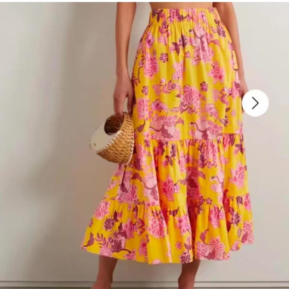NWOT Cara Cara Chase Skirt Orange and Flowers print